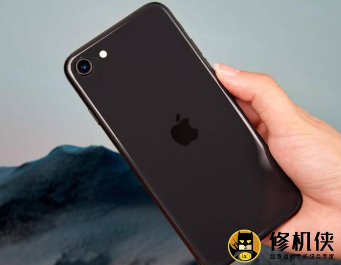 青岛怎么换苹果屏幕_iphone手机突然没信号了咋办 