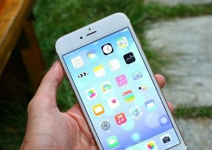 柳州iPhone维修预约_iPhone 6plus手机不小心进水第一时间该怎么处理？